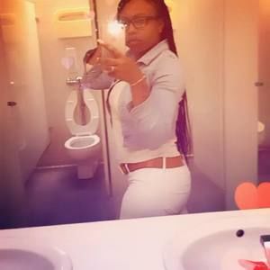 Meet your Posher, Lashae